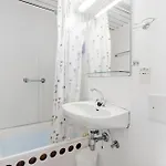 1 Bedroom Stunning In Lejlighed