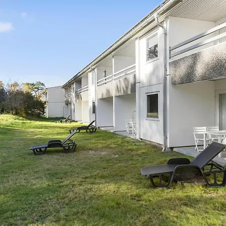 Апартаменты 1 Bedroom Stunning In