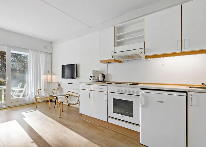 1 Bedroom Stunning In *